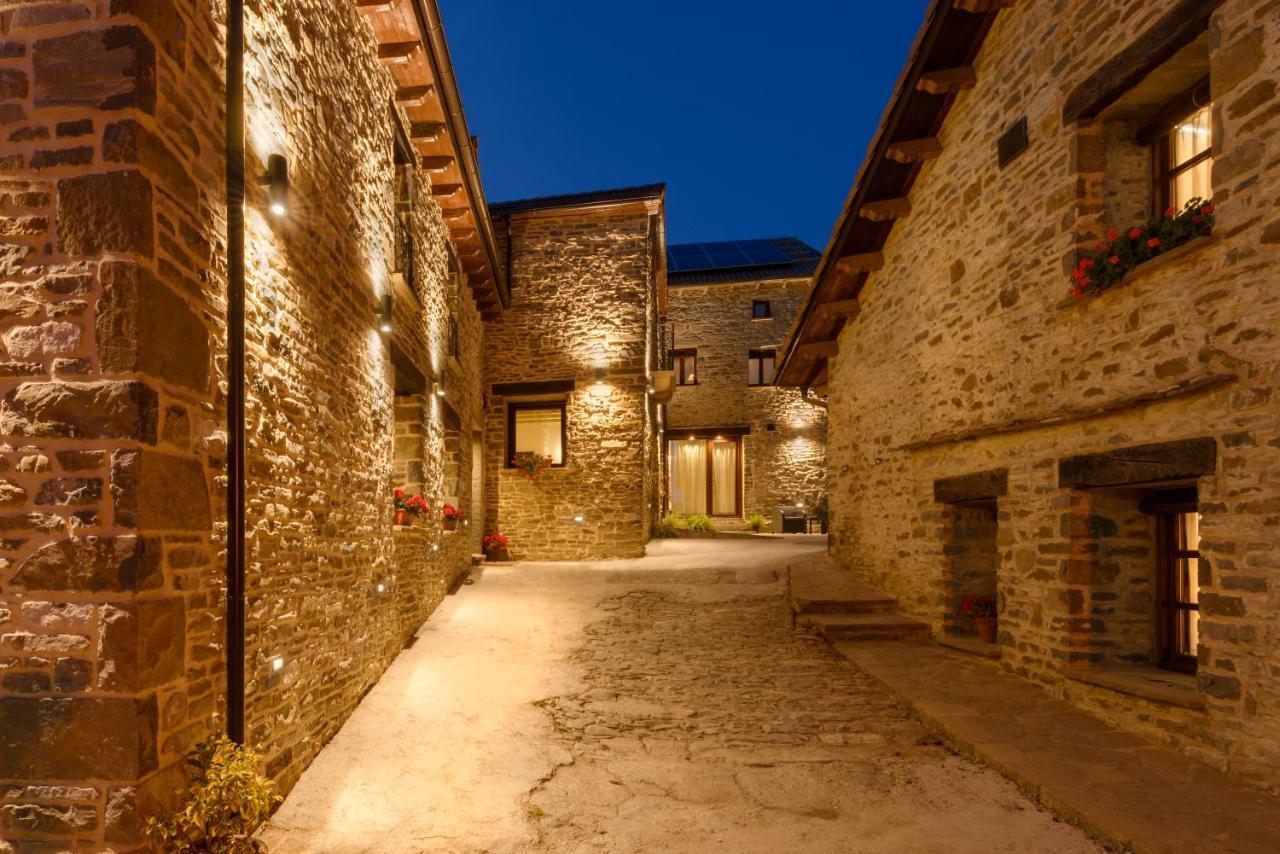 Os Ormos Casa Rural - Apartamentos - Habitaciones Espuéndolas Екстериор снимка