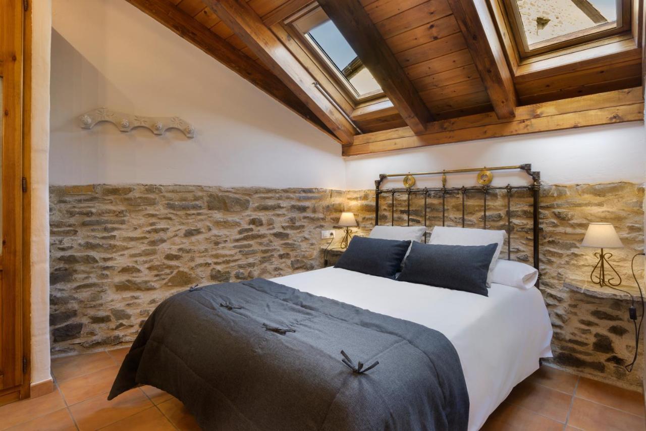Os Ormos Casa Rural - Apartamentos - Habitaciones Espuéndolas Екстериор снимка